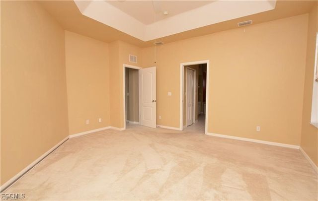 1820 SW 29th TER, Cape Coral, FL 33914