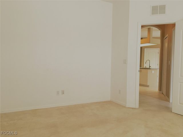 1820 SW 29th TER, Cape Coral, FL 33914