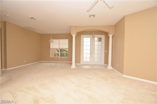 1820 SW 29th TER, Cape Coral, FL 33914