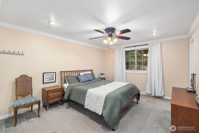 22828 Upper Dorre Don Way SE, Maple Valley, WA 98038