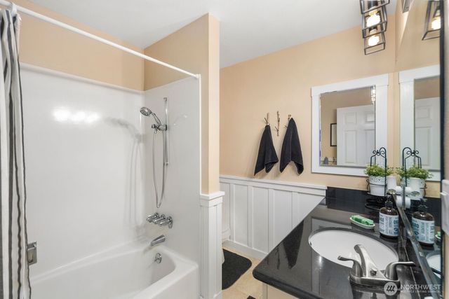 22828 Upper Dorre Don Way SE, Maple Valley, WA 98038