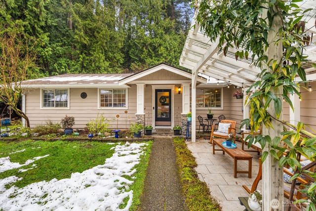 22828 Upper Dorre Don Way SE, Maple Valley, WA 98038