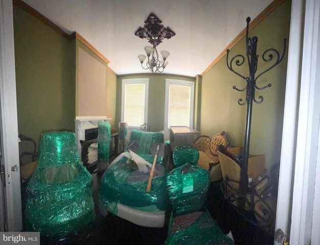 182 BRUNSWICK AVE, Trenton, NJ 08618