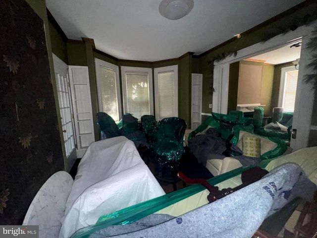 182 BRUNSWICK AVE, Trenton, NJ 08618