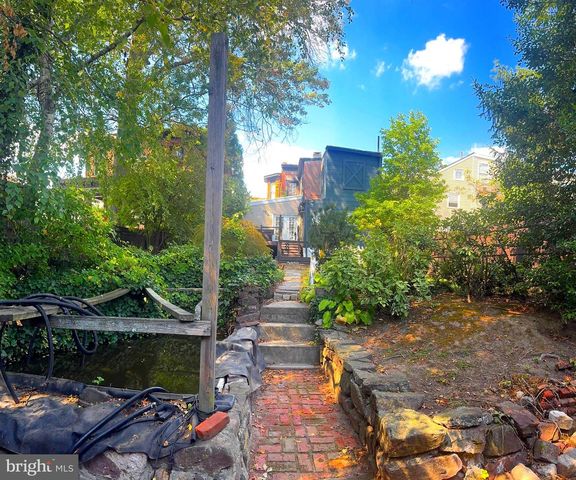 182 BRUNSWICK AVE, Trenton, NJ 08618