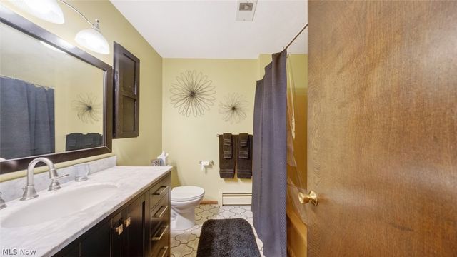 9690 Kinsman Road, Novelty, OH 44072