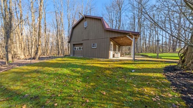 9690 Kinsman Road, Novelty, OH 44072