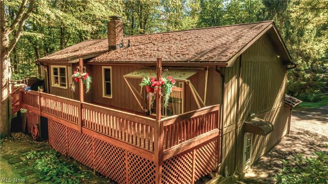 9690 Kinsman Road, Novelty, OH 44072