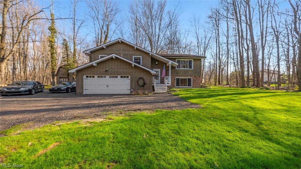9690 Kinsman Road, Novelty, OH 44072