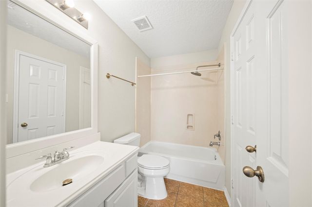 8306 Golden Harbour, Missouri City, TX 77459
