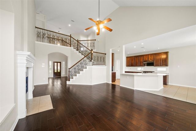 8306 Golden Harbour, Missouri City, TX 77459