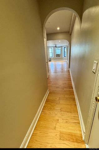 754 Brady Avenue 602, Bronx, NY 10462