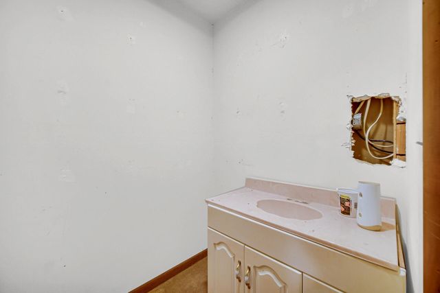 7434 11a Road, Plymouth, IN 46563