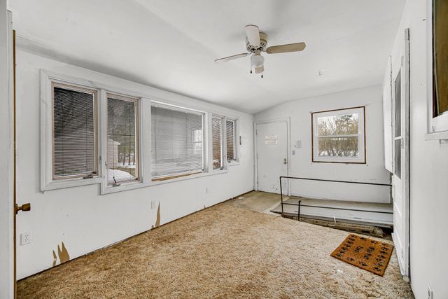 7434 11a Road, Plymouth, IN 46563