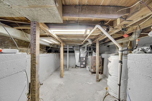 7434 11a Road, Plymouth, IN 46563