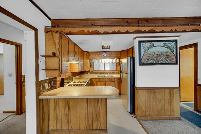 7434 11a Road, Plymouth, IN 46563