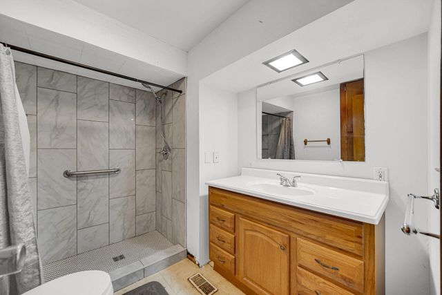 7434 11a Road, Plymouth, IN 46563