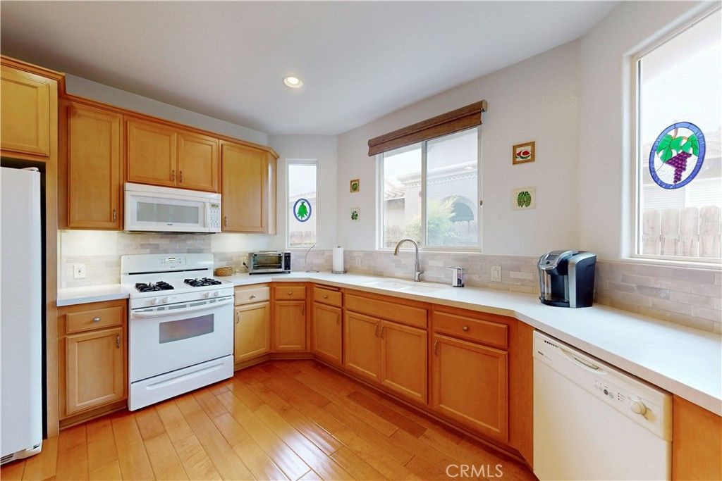 Image 12 of property listing at 928 Menusa Court, Santa Maria, CA 93458
