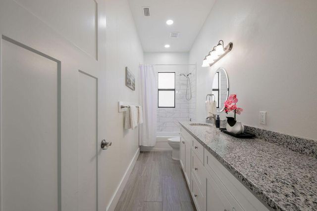 1155 SW Bent Pine Cove, Port St Lucie, FL 34986