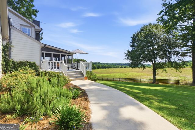 3018 East Lake Road, Mcdonough, GA 30252