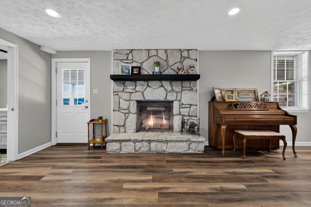 3018 East Lake Road, Mcdonough, GA 30252
