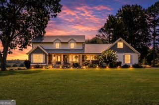 3018 East Lake Road, Mcdonough, GA 30252