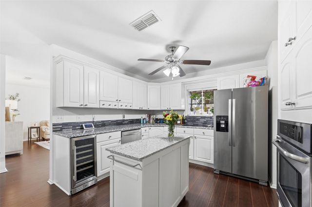 528 Melrose Drive, Richardson, TX 75080