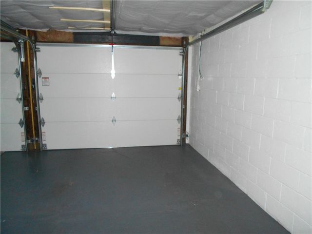 408 Center St, Vanderbilt, PA 15486