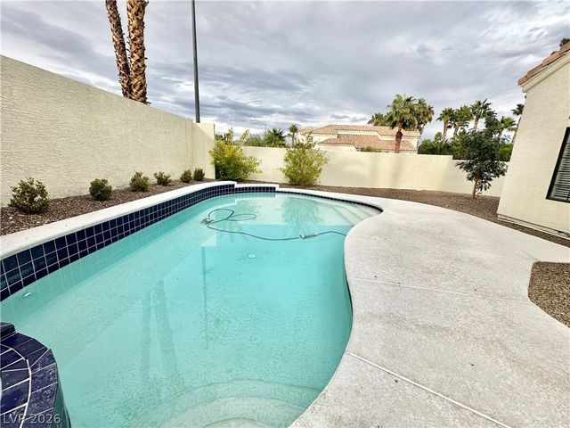 2113 Rico Peak Court, Las Vegas, NV 89128