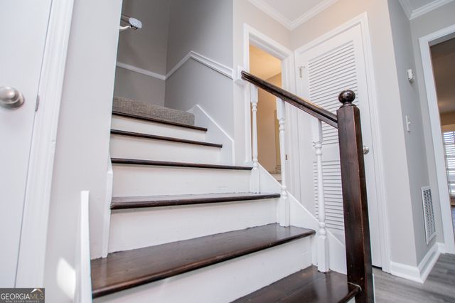 541 N White Street 11, Carrollton, GA 30117