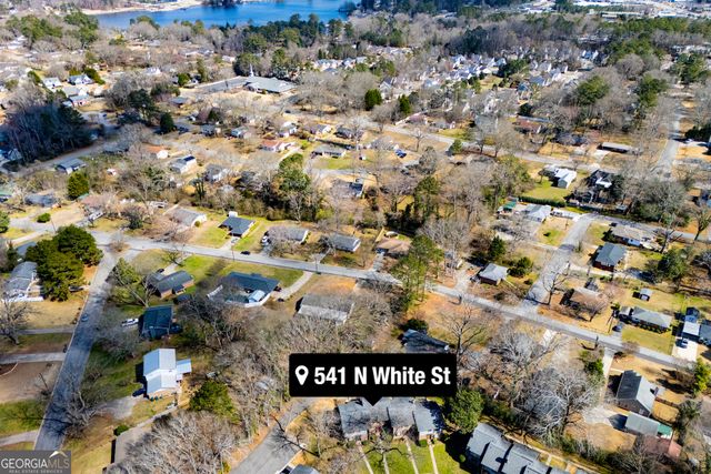 541 N White Street 11, Carrollton, GA 30117