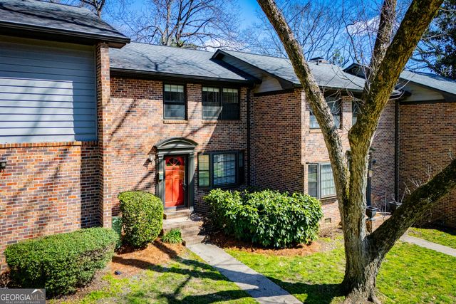 541 N White Street 11, Carrollton, GA 30117