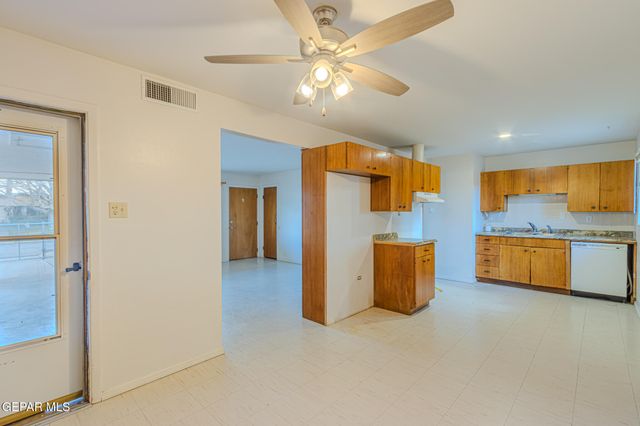 5840 BOBWHITE Avenue, El Paso, TX 79924