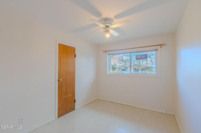 5840 BOBWHITE Avenue, El Paso, TX 79924