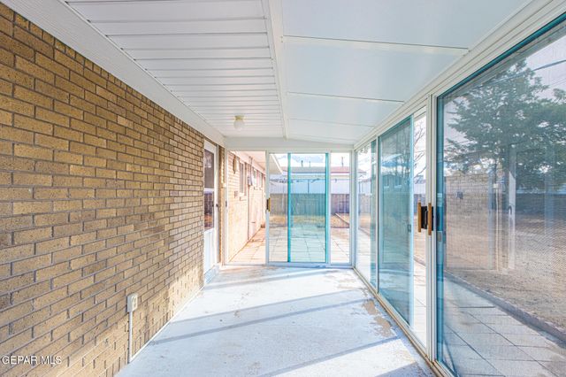 5840 BOBWHITE Avenue, El Paso, TX 79924