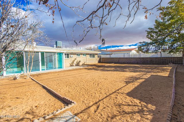 5840 BOBWHITE Avenue, El Paso, TX 79924