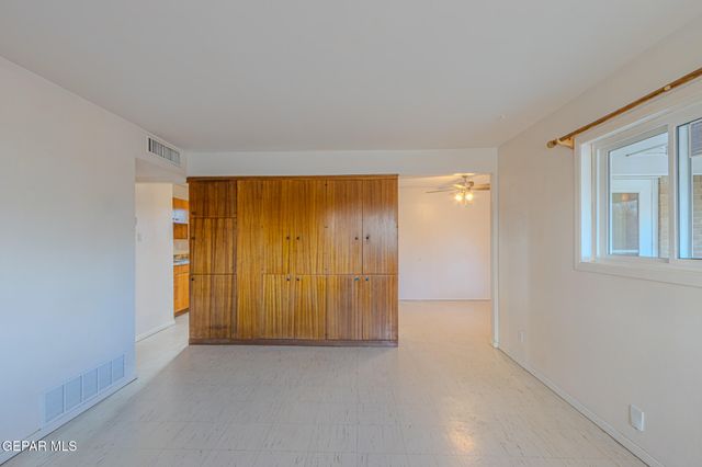 5840 BOBWHITE Avenue, El Paso, TX 79924