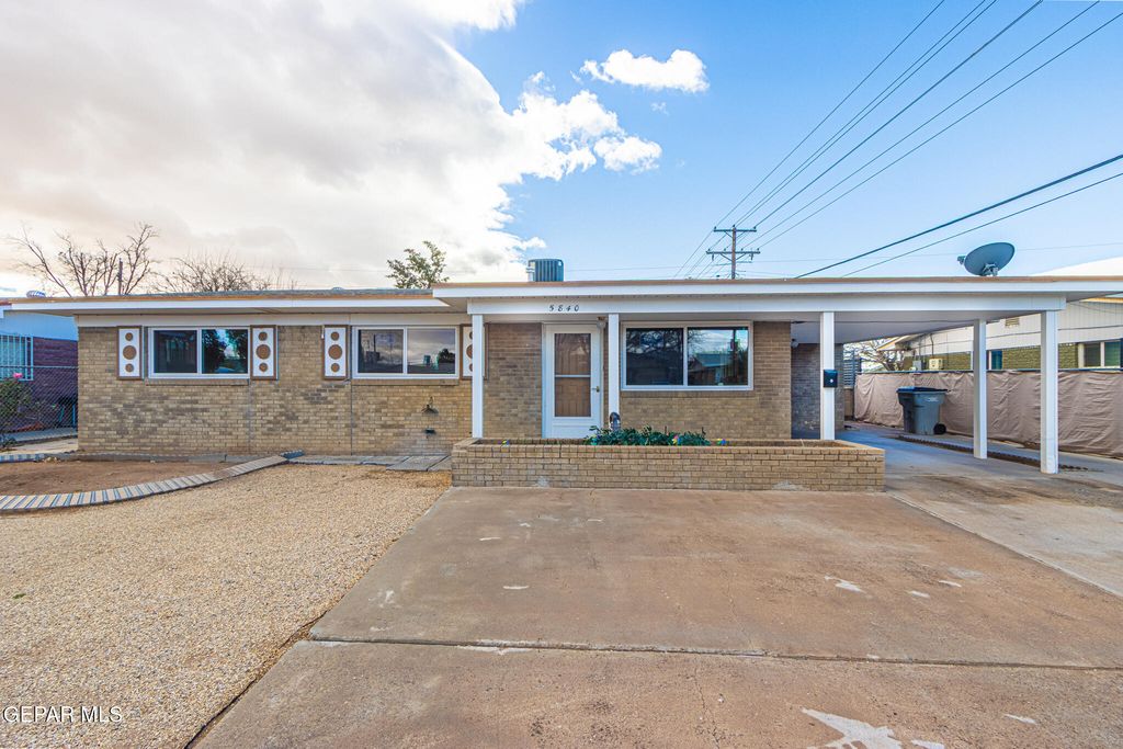 5840 BOBWHITE Avenue, El Paso, TX 79924