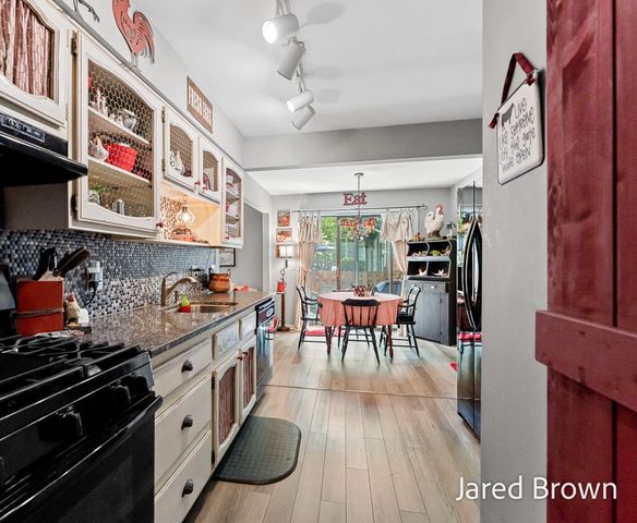 3647 Brentwood Street, Norton Shores, MI 49441