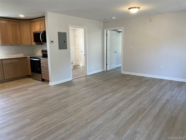 120 E CENTRAL Avenue A-3, Pearl River, NY 10965