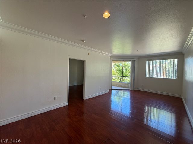 210 East Flamingo Road 126, Las Vegas, NV 89169