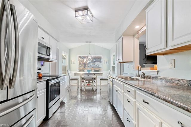 2525 Archdale DR, Virginia Beach, VA 23456