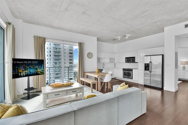 234 NE 3rd St 1802, Miami, FL 33132