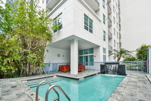 234 NE 3rd St 1802, Miami, FL 33132