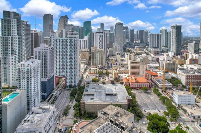 234 NE 3rd St 1802, Miami, FL 33132