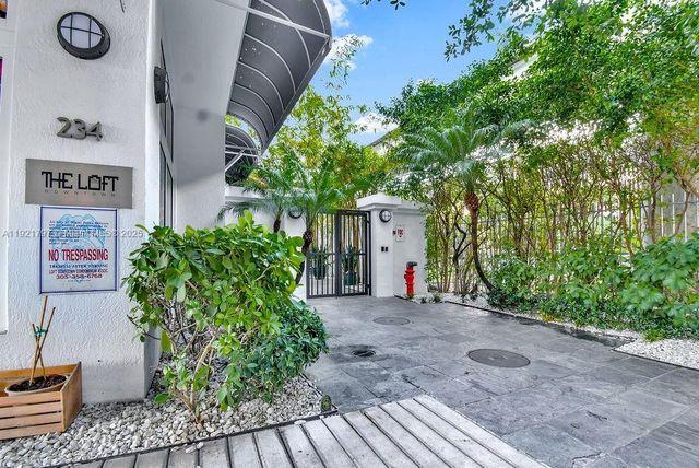 234 NE 3rd St 1802, Miami, FL 33132