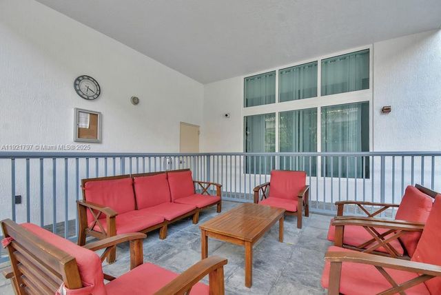 234 NE 3rd St 1802, Miami, FL 33132