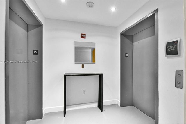 234 NE 3rd St 1802, Miami, FL 33132