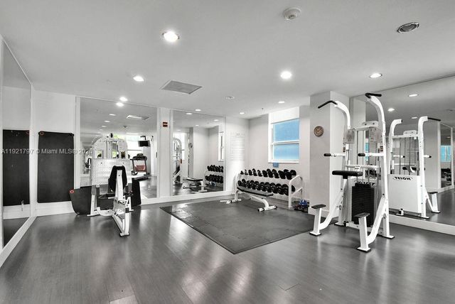 234 NE 3rd St 1802, Miami, FL 33132