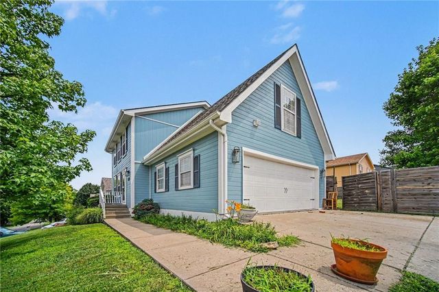6301 N Quincy Avenue, Kansas City, MO 64119